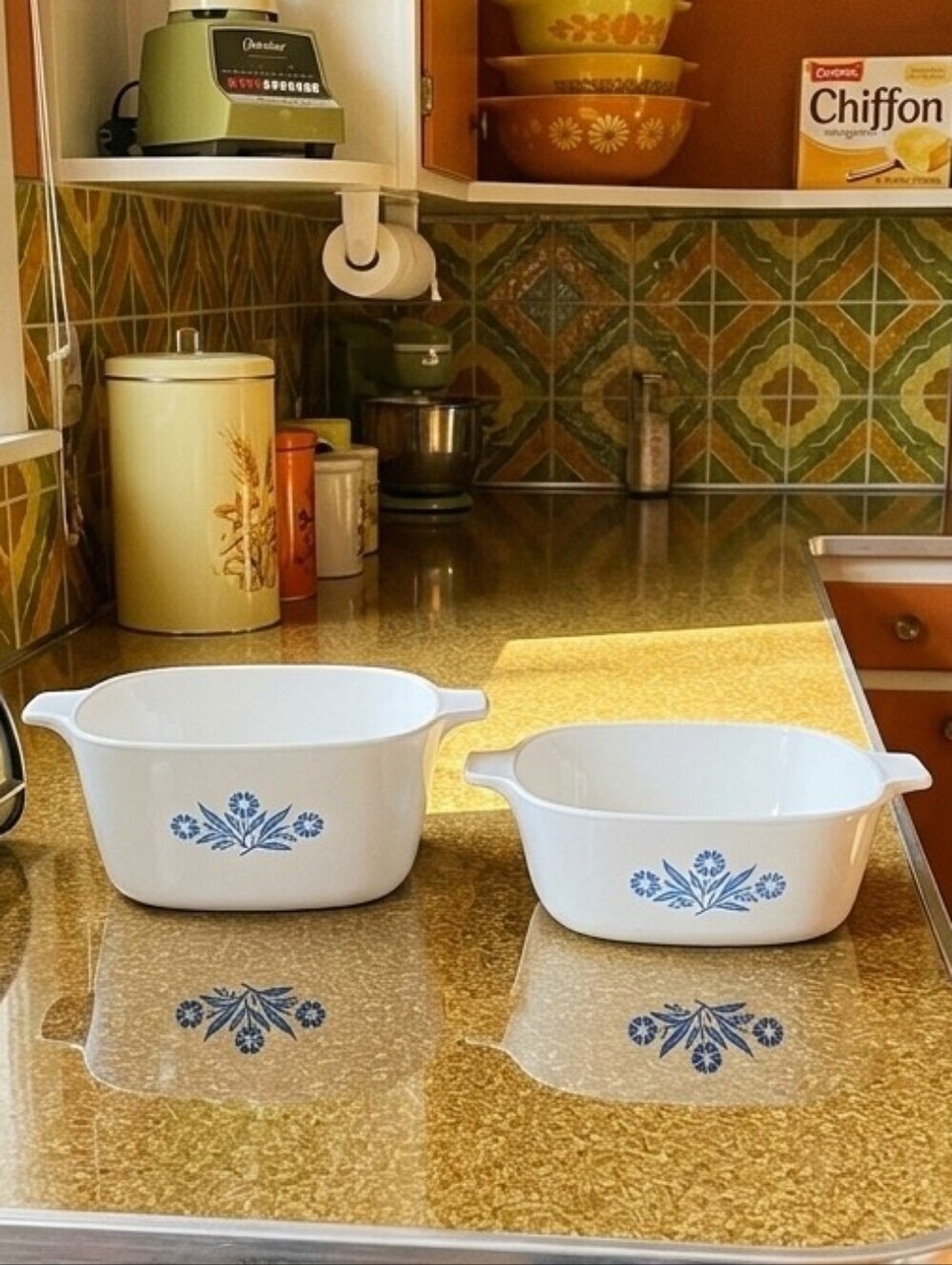 Rare Vintage Corning Ware Blue Cornflower Baking Casserole 1 1/2 QT, & 1 3/4 QT